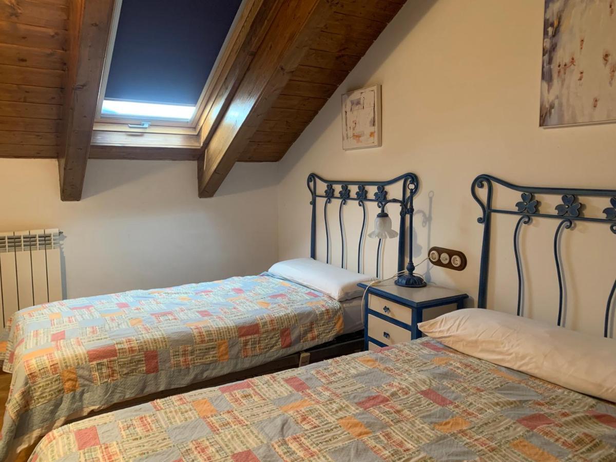 Bpirineos-Cotiella Appartement Benasque Buitenkant foto