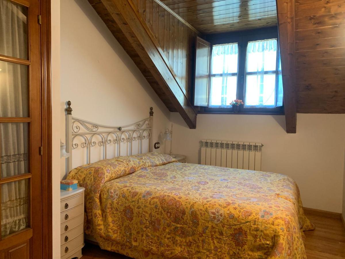 Bpirineos-Cotiella Appartement Benasque Buitenkant foto
